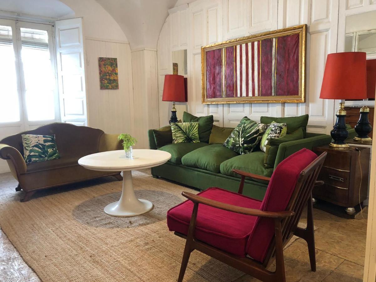 Apartamentos Tukasa Vintage Касерес Экстерьер фото